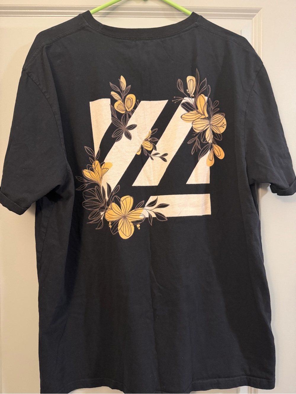 YoungLA Men’s Floral Graphic Tee in Black & Orange Size Medium